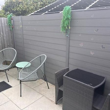 Crow Nest Appartement Barton on Sea Buitenkant foto